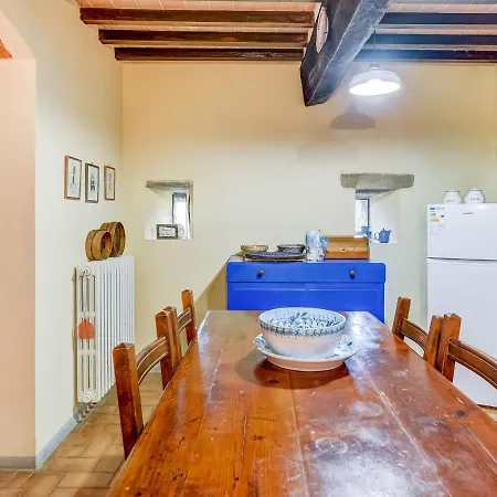 Belvilla By Oyo Welcoming With Pool Monterchi