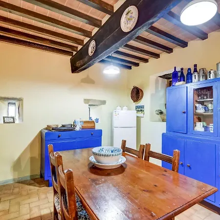 Belvilla By Oyo Welcoming With Pool Holiday home Monterchi