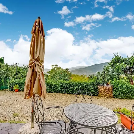 Belvilla By Oyo Welcoming With Pool Holiday home